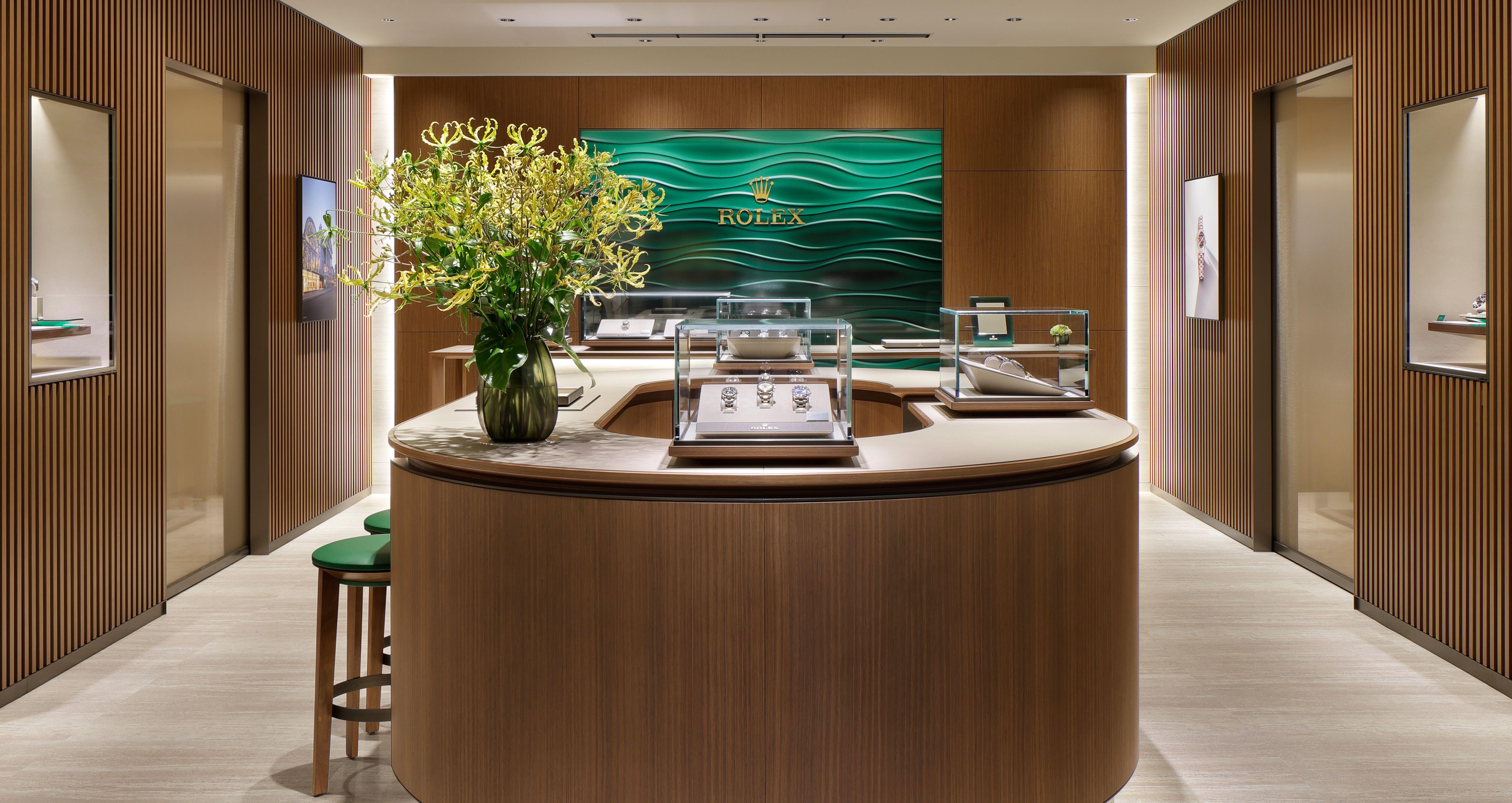 神奈川県のロレックス ブティック そごう横浜へのお問い合わせバナー